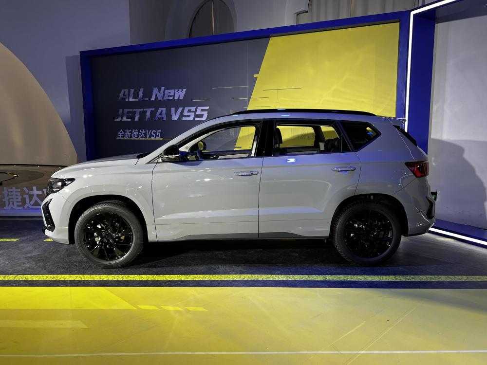 采用最新设计语言,新款捷达vs7正式开启预售8.79万元起_腾讯新闻