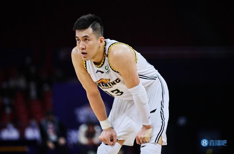 赵探长:赵睿&郭艾伦无缘今晚的辽疆大战 下次交手机会是明年三月_腾讯