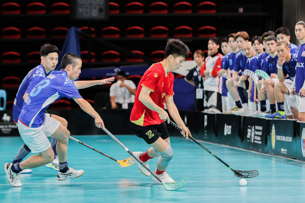 软式曲棍球——世锦赛预选赛:中国队不敌日本队