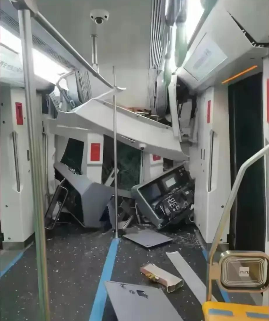 西安地铁试车时发生追尾事故,官方通报