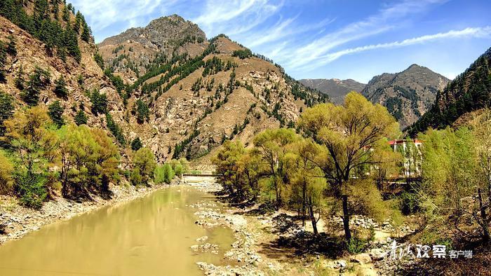 我省最美省道岗青公路进入最美季