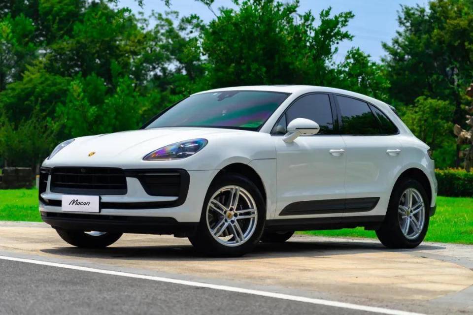 保时捷macan裸车价跌至40多万,豪车梦不再遥远了