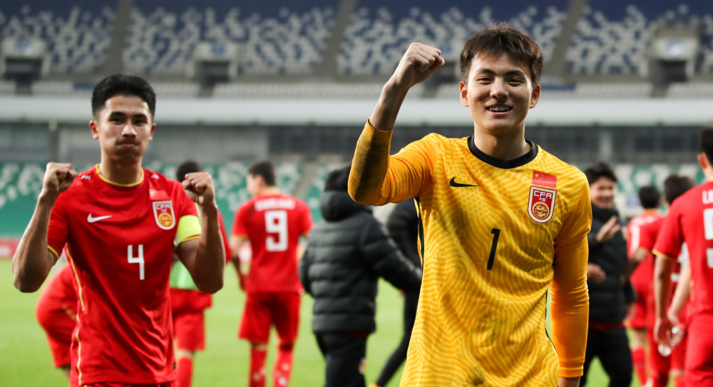 一场0-1,一场5-6,中国队晚上6点盼奇迹