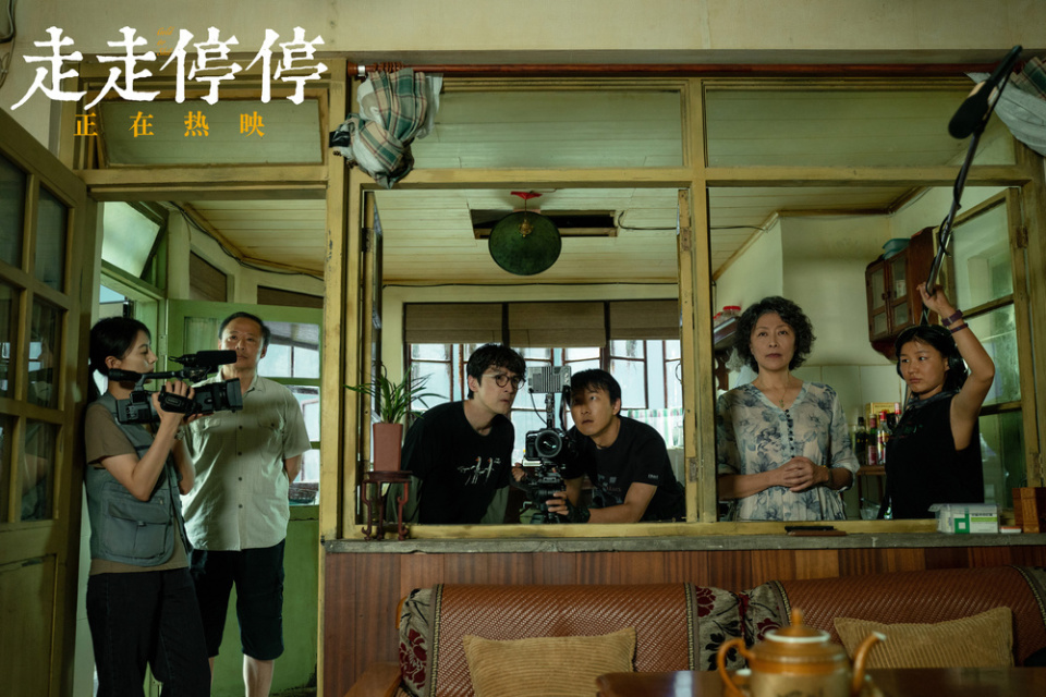 《走走停停》解答"人生空白期"  高圆圆:生活没有真正的平衡