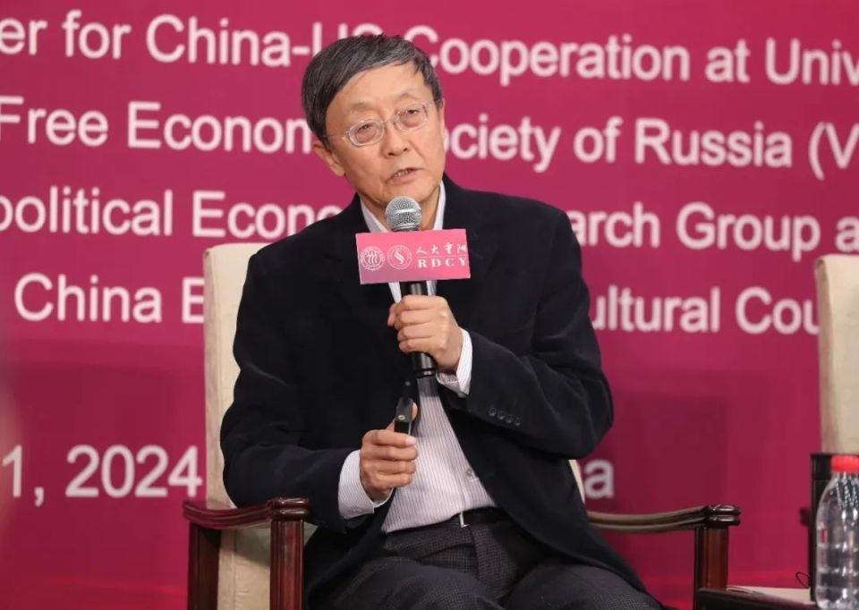 张立群:对中国经济前景丧失信心,是最大的误判