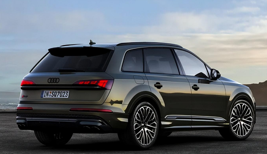 新一代"奥迪q7"海外正式开售,约合人民币61万,首配