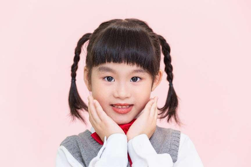 2024《两岸小围炉少儿春节大联欢》小主持人风采展