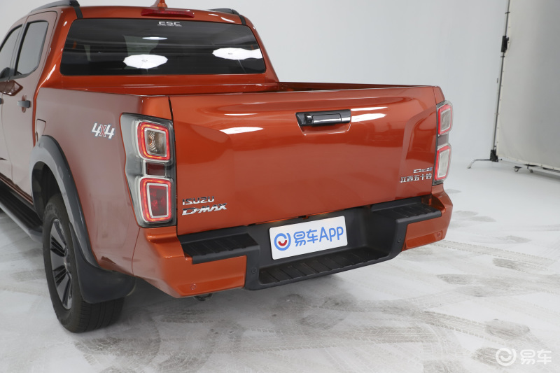 静态图解五十铃新车dmaxvcross越野皮卡