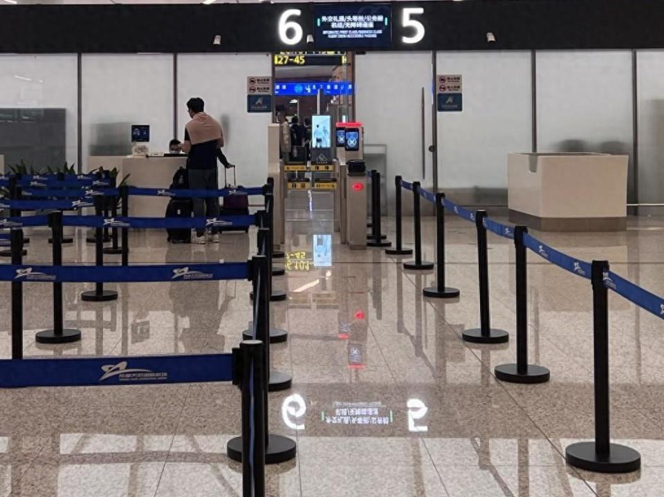 全国首个成都国际航空枢纽双机场互转服务31日上线