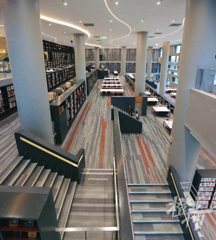 今天起,浙江图书馆之江馆周二至周五入馆免预约