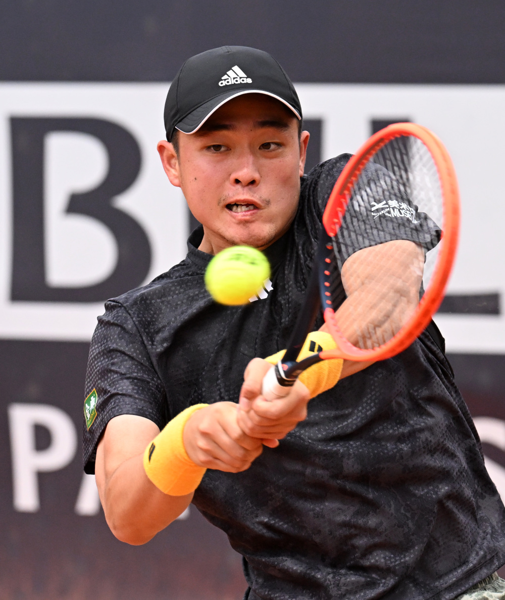 体育网球罗马大师赛吴易昺止步第二轮