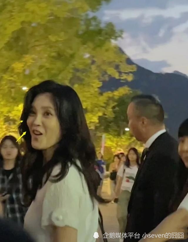 54岁三星长公主李富真近照曝光，满脸皱纹苍老很多，没森林北漂亮_腾讯新闻