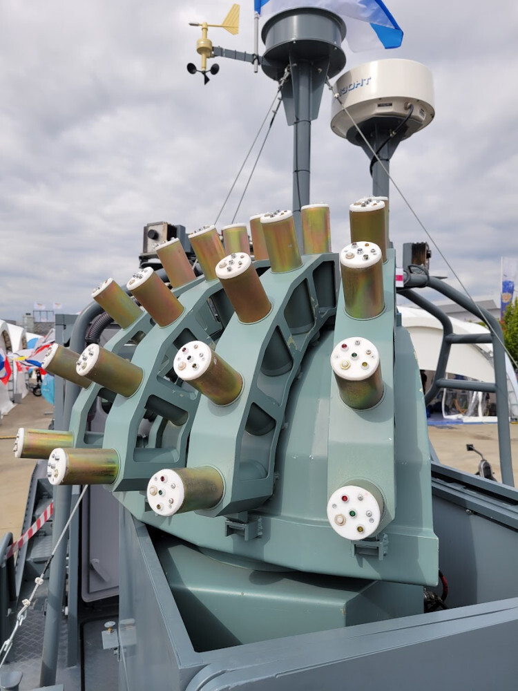 科斯特罗马造船厂新型小型登陆艇"ks-dsk850"_腾讯新闻