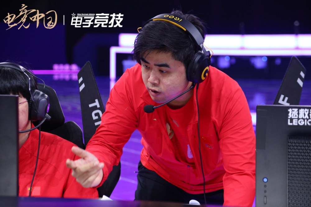 亚运lol中国队教练朱开:孩子们非常尽力 我要担起失利的责任
