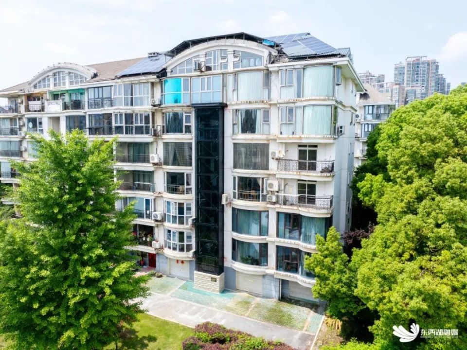 东西湖旧住宅楼如何"梯"升幸福感?