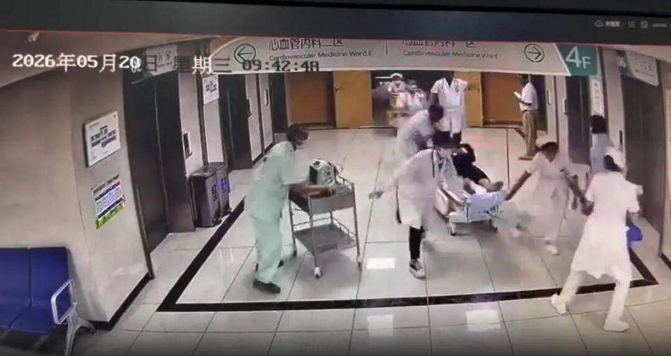 男子陪妻子去医院就医 离诊室不到3米心跳呼吸骤停