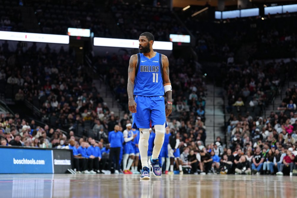 尽力了欧文19中10三分8中4得到27分1板2助3断1帽