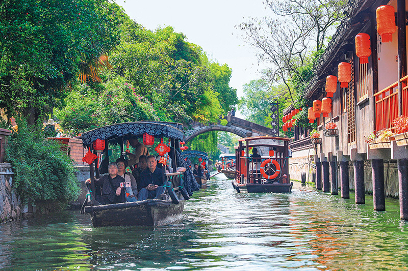 瞭望 | 尚新破浪