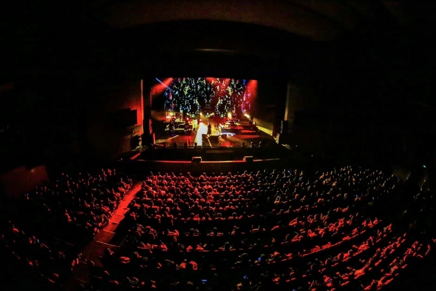 重返舞台,她的《三四点夜里的美梦》巡回演唱会在北京二七剧场启动