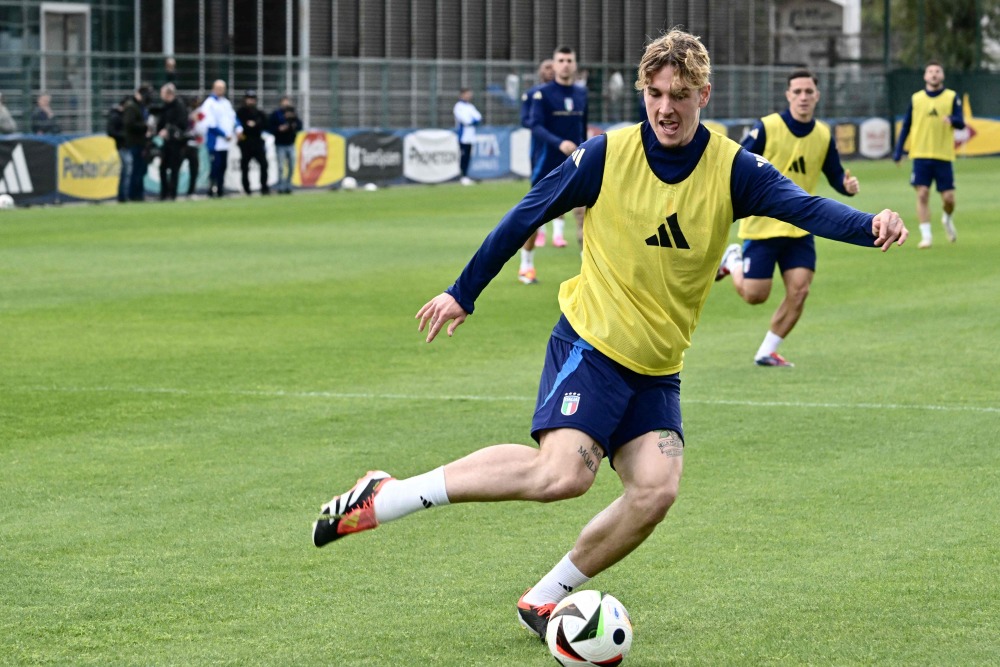 足球意大利队备战友谊赛