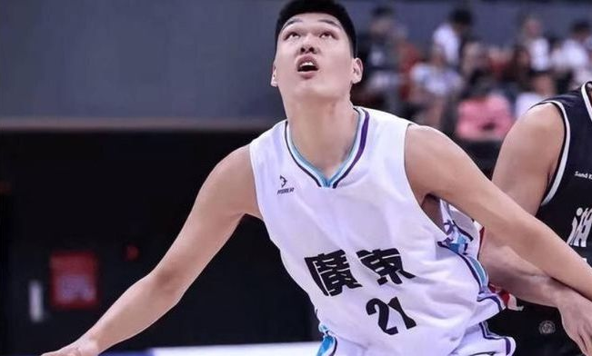 结束日本生涯！前国手刘传兴官宣签约中国香港金牛 广东曾有意引进_腾讯新闻