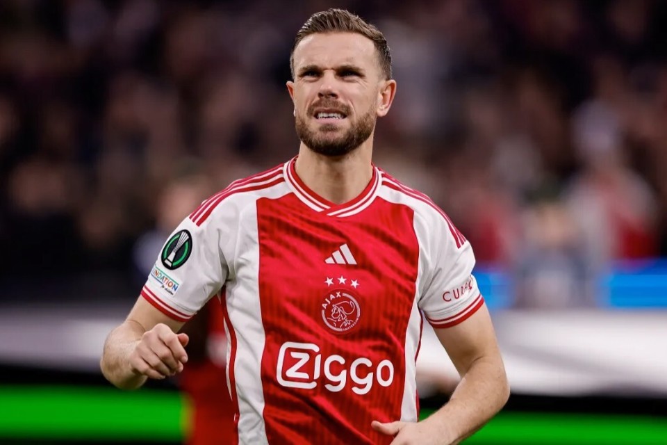 范德法特:阿贾克斯买来的亨德森0实力,他只会分球和回传_腾讯新闻