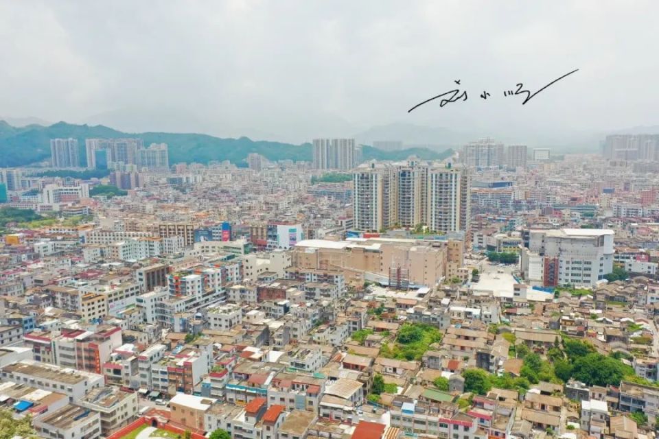 航拍广东省海丰县：原本汕尾只是它的一个镇，如今却变成了地级市_腾讯新闻