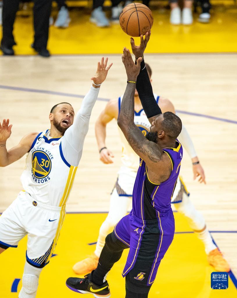 nba季后赛:勇士胜湖人_腾讯新闻