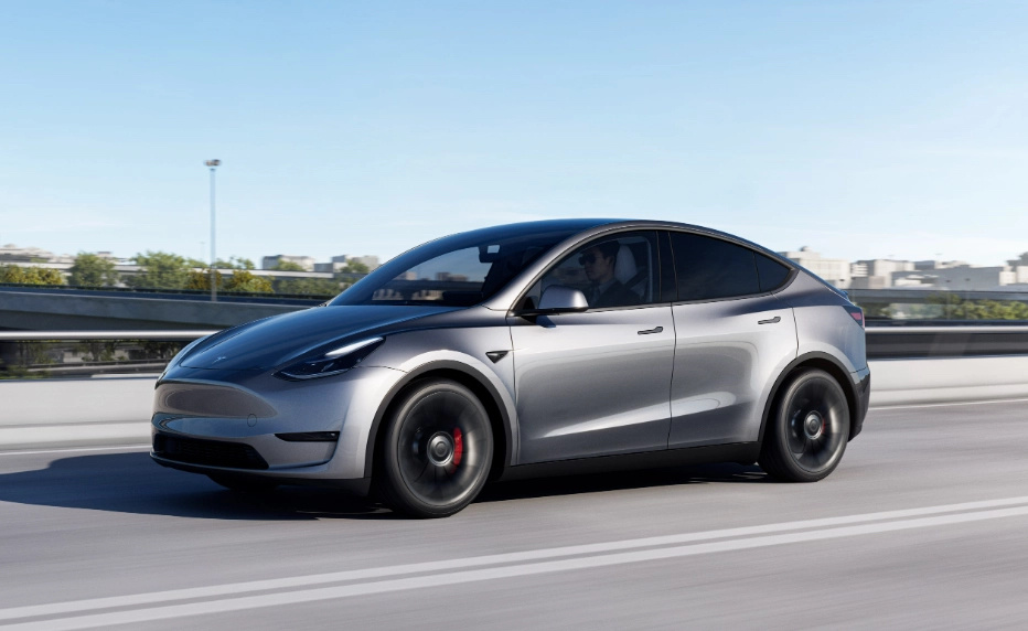 消息称特斯拉计划明年交付两款 model y 车型,包括 7 座版