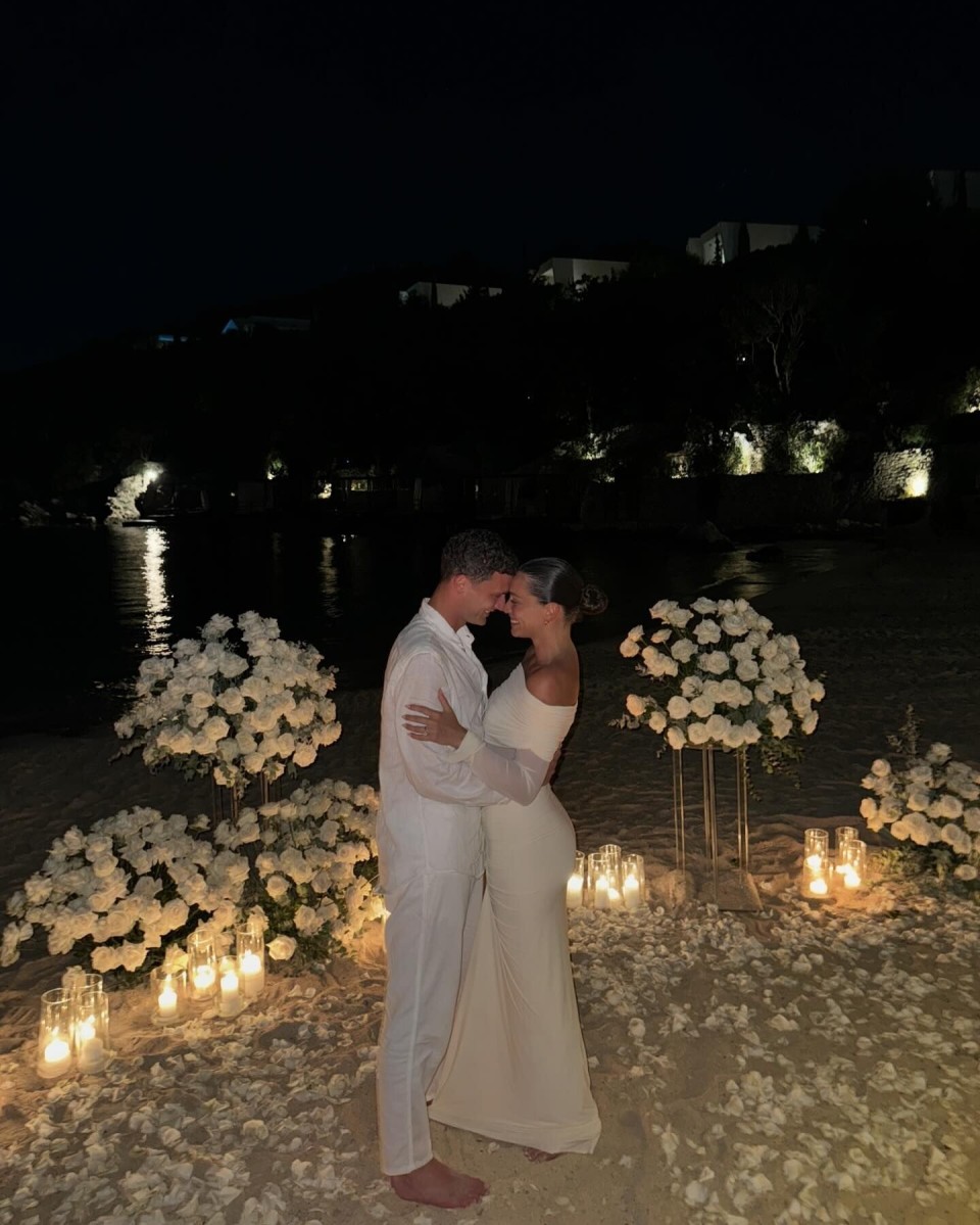 帕瓦尔在女友30岁生日当天求婚成功