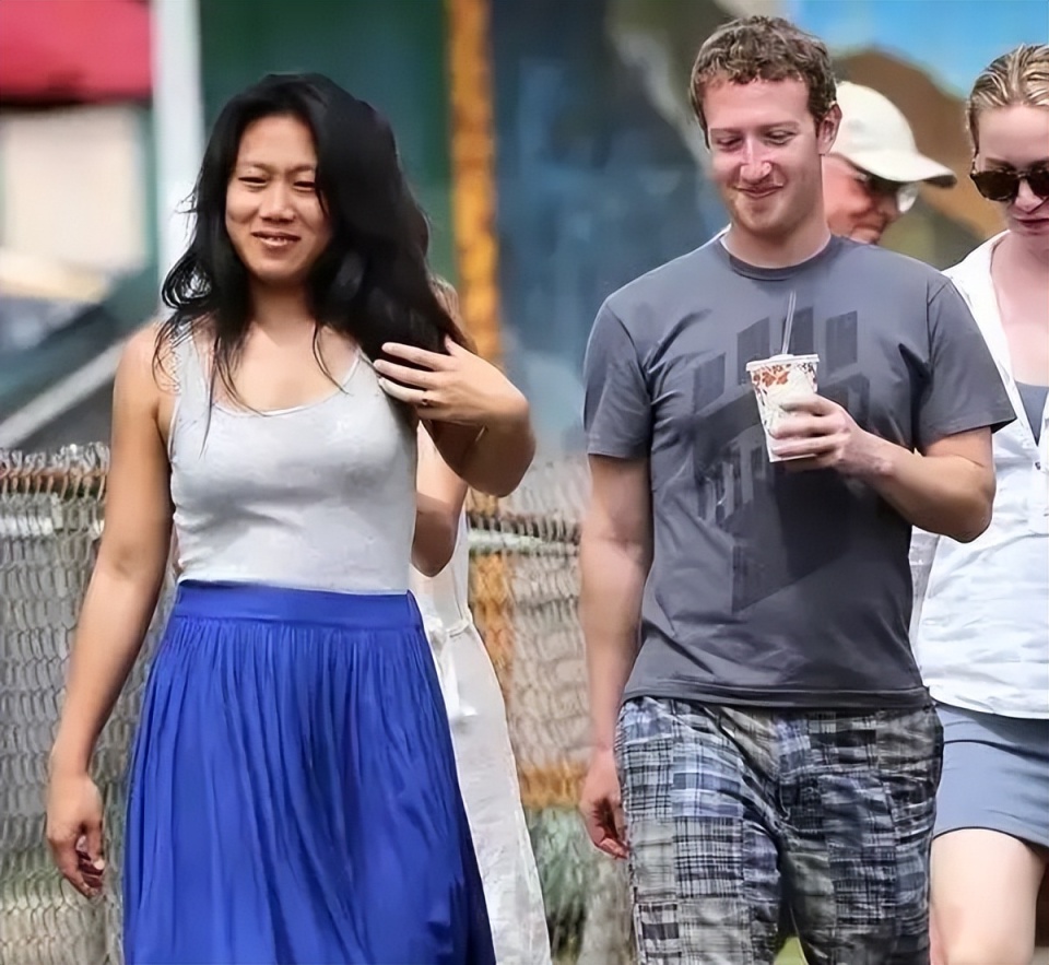 扎克伯格疯传离婚，撕西装跳舞讨好老婆！中年危机缺啥秀啥？-腾讯新闻