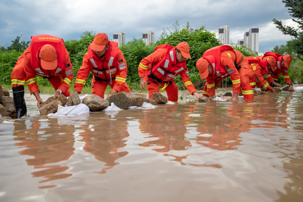 (新华全媒 )黑龙江省防洪抗洪一线直击-腾讯新闻