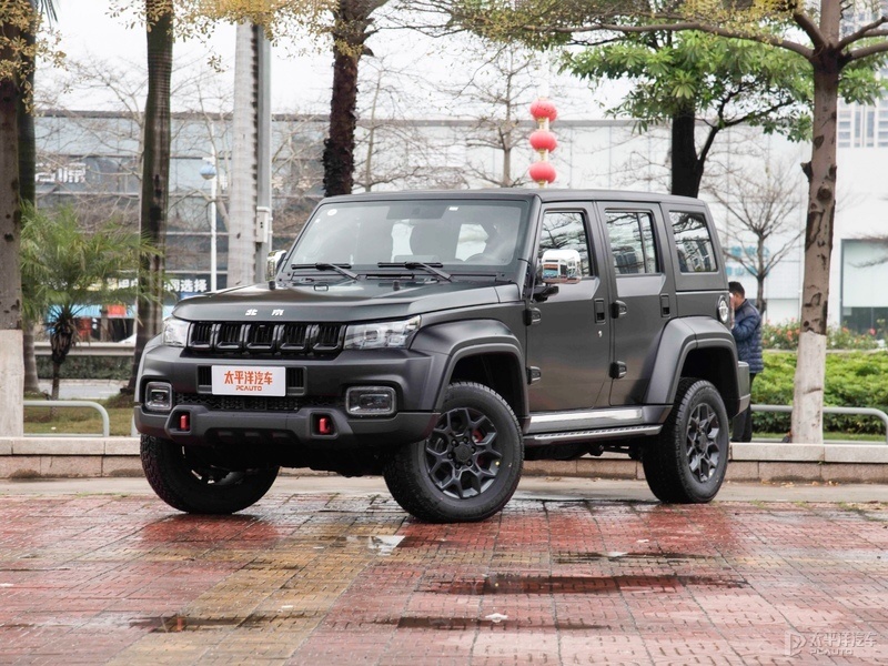 98万起 全新北京bj40新车型上市 标配2.0 8at 四驱