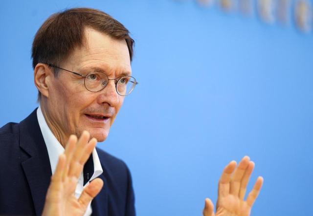 德国卫生部长疑似履历造假回答媒体时说我不记得了