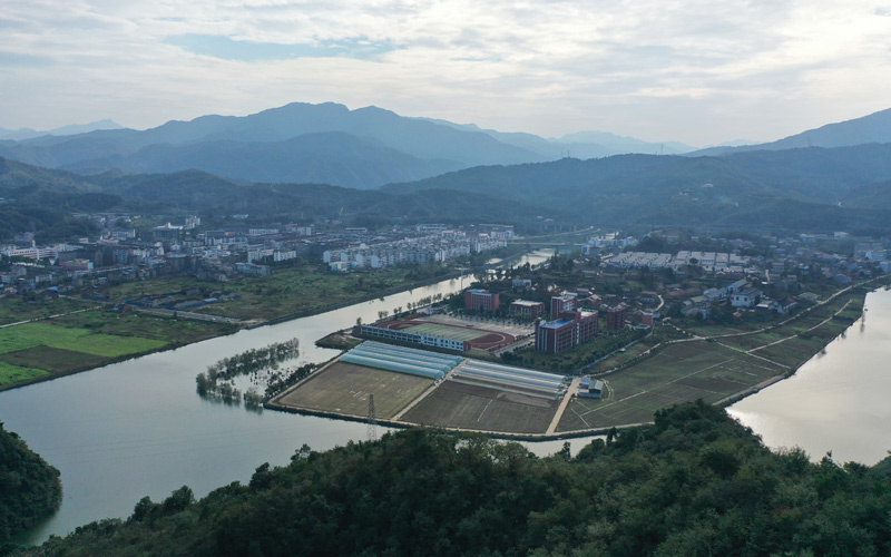 丹江口浪河镇多措并举开展流域治理创造优美人居环境