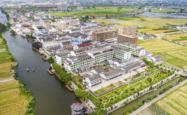 概况:钱库镇位于苍南县江南垟中心,是苍南县下辖镇,面积62.