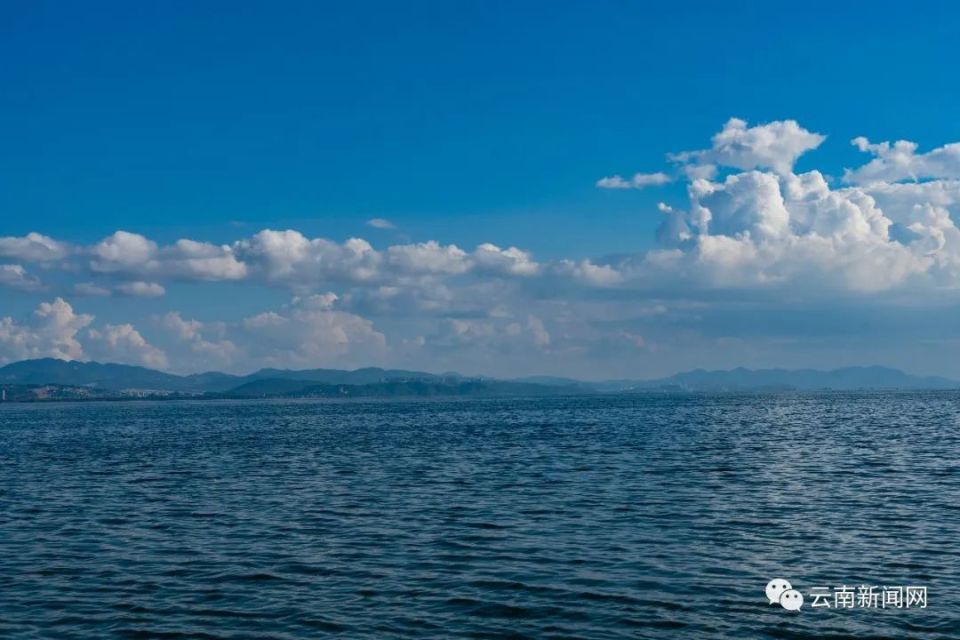 行摄云南宝丰湿地风景如画
