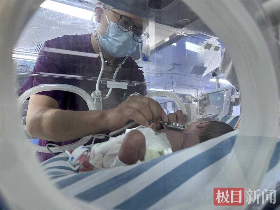 32周孕妈腹痛3小时，腹中胎儿命悬一线？这场生死救援太惊险
