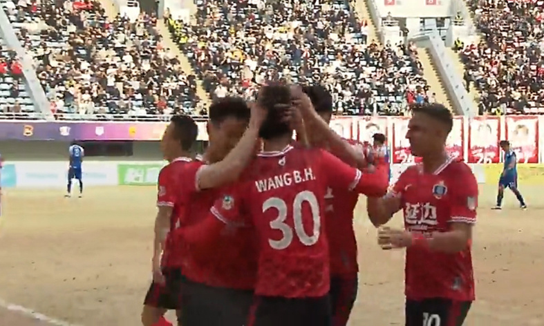 3210中甲疯狂一日毛伟杰神仙球英博逆转铁人延边击败石家庄