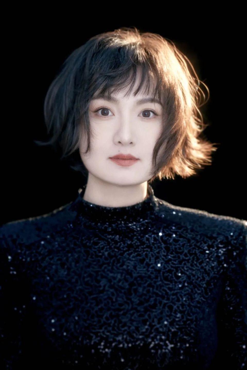 上海×活动丨大咖云集,主持人蒋小涵首部诗集线下分享会来咯!