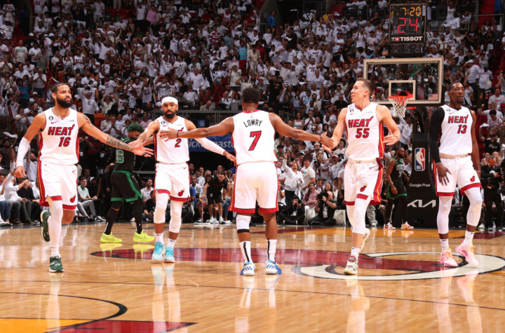 黑八到底热火拿下抢七大战挺进总决赛