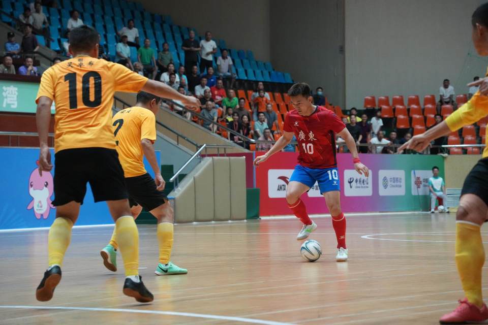 广东队vs香港队！十五运会群众足球五人制男子老将组7月9日决赛邀您来看