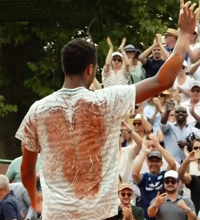 没错,图片上的人就是中国一哥张之臻.