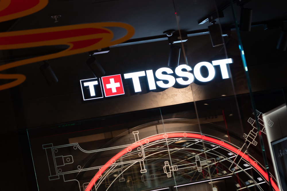 斯沃琪集团ceo:中国消费者现在对高价表犹豫不决_腾讯新闻