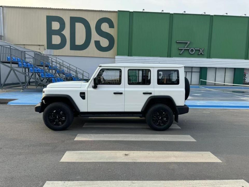 这次我选择站队212,探店新北汽制造212,惊喜满满!