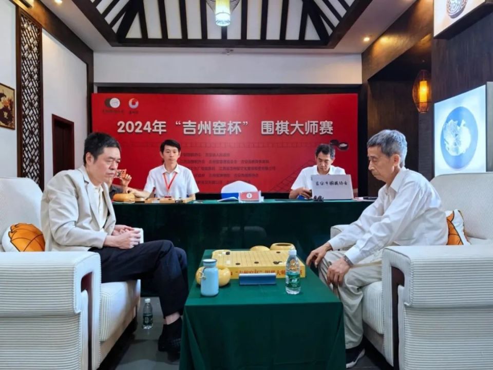 棋圣古稀壮举 聂卫平连胜刘小光马晓春夺冠 赢棋认输打吃不粘留奇闻