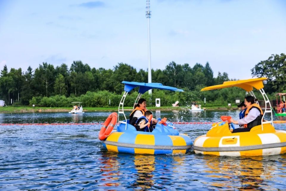 路线8:由抚松出发---仙人洞(地质奇观)---泉阳泉工业旅游点(水源地