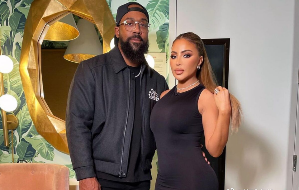 众所周知,"篮球之神"迈克尔-乔丹一共有5个孩子,和前妻胡安妮塔生了2