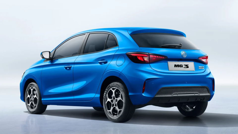 外观设计更加犀利,全新一代名爵mg3日内瓦车展首发_腾讯新闻