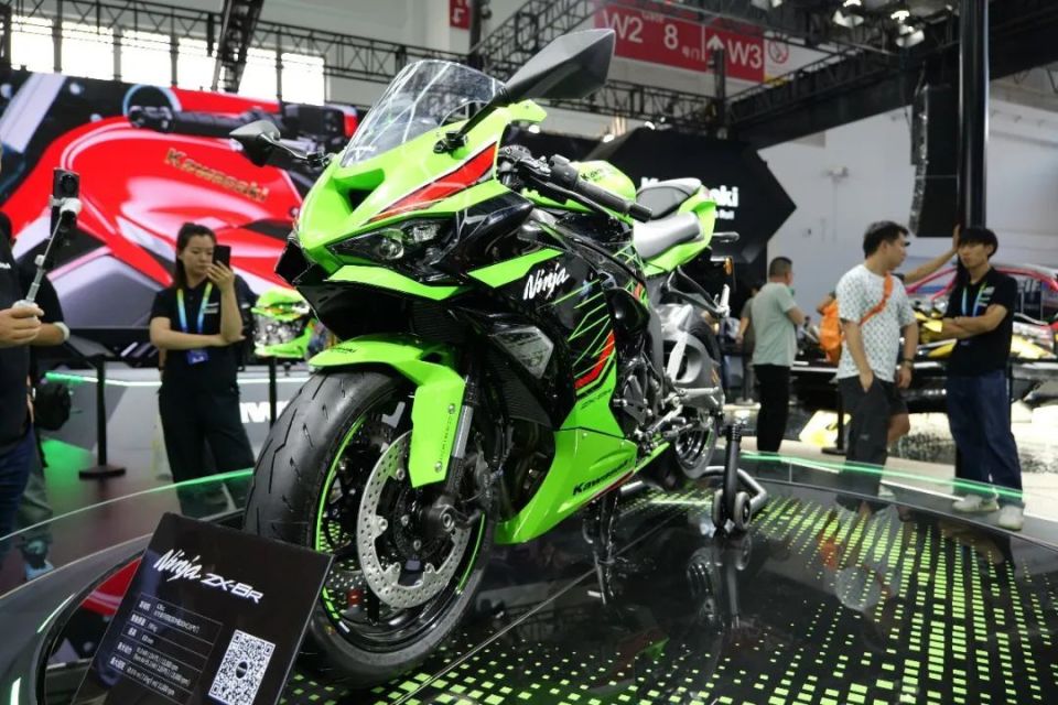 98万元!川崎放大招,ninja zx-6r登场!